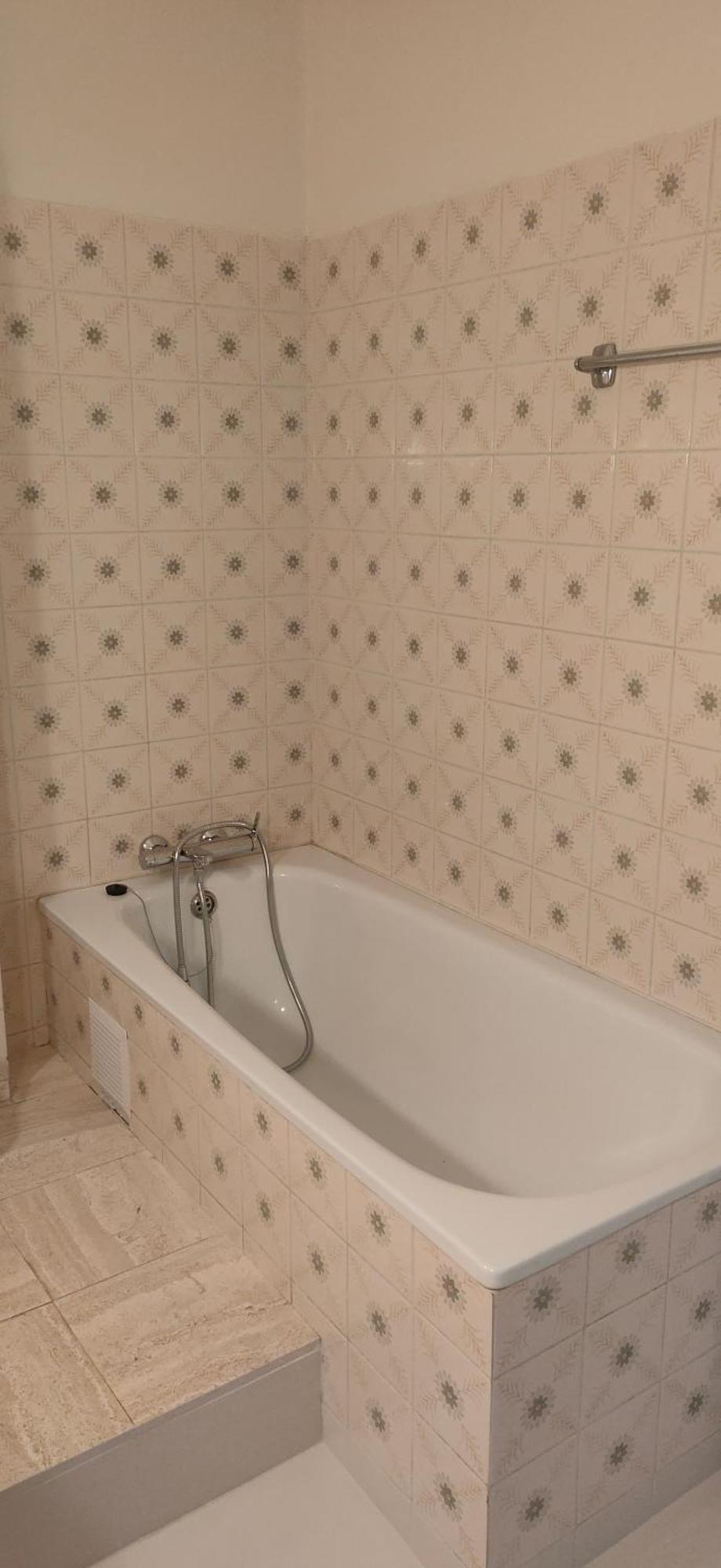 "Les Chacobins" - Appart'Etape Avec Garage Velos La Réole Exterior foto
